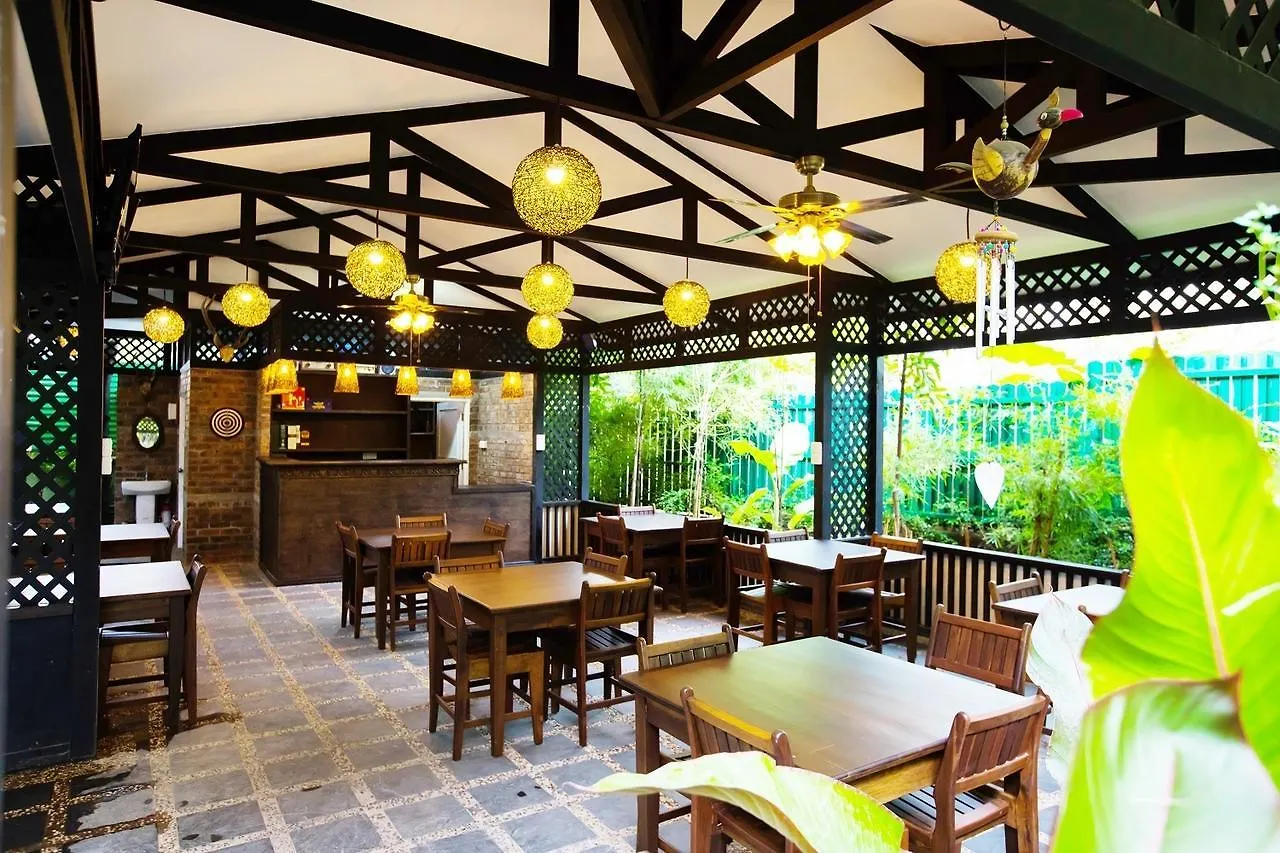 Cloud 10 Boutique Hotel Rangoon