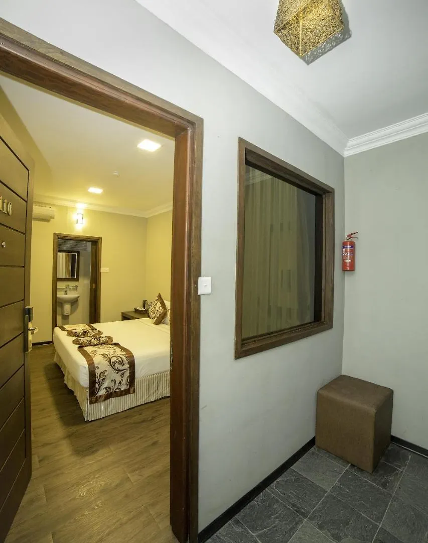 Cloud 10 Boutique Hotel Rangoon